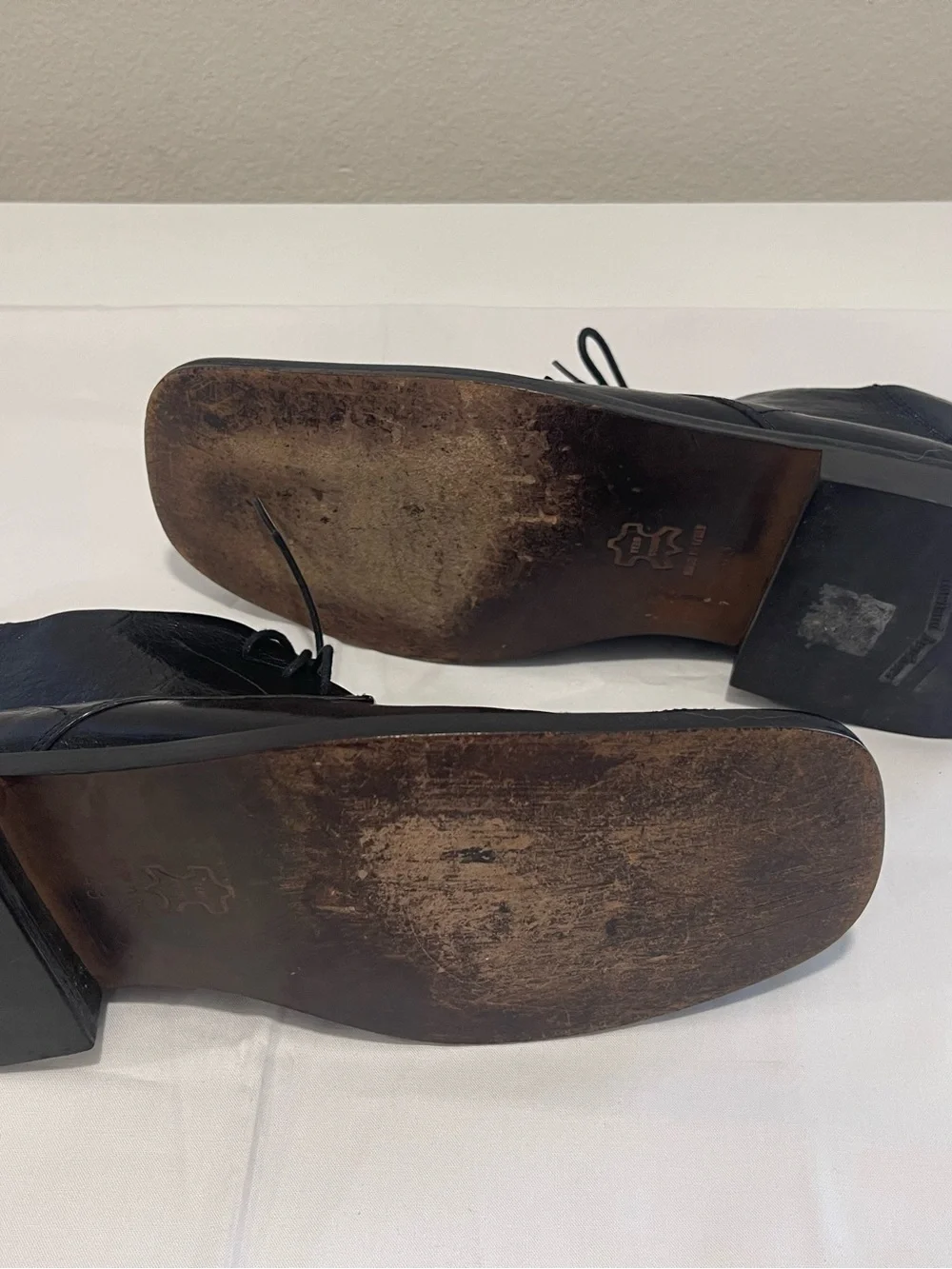 Rowland Brothers Vintage Italian Black Leather Lace-Up Footwear